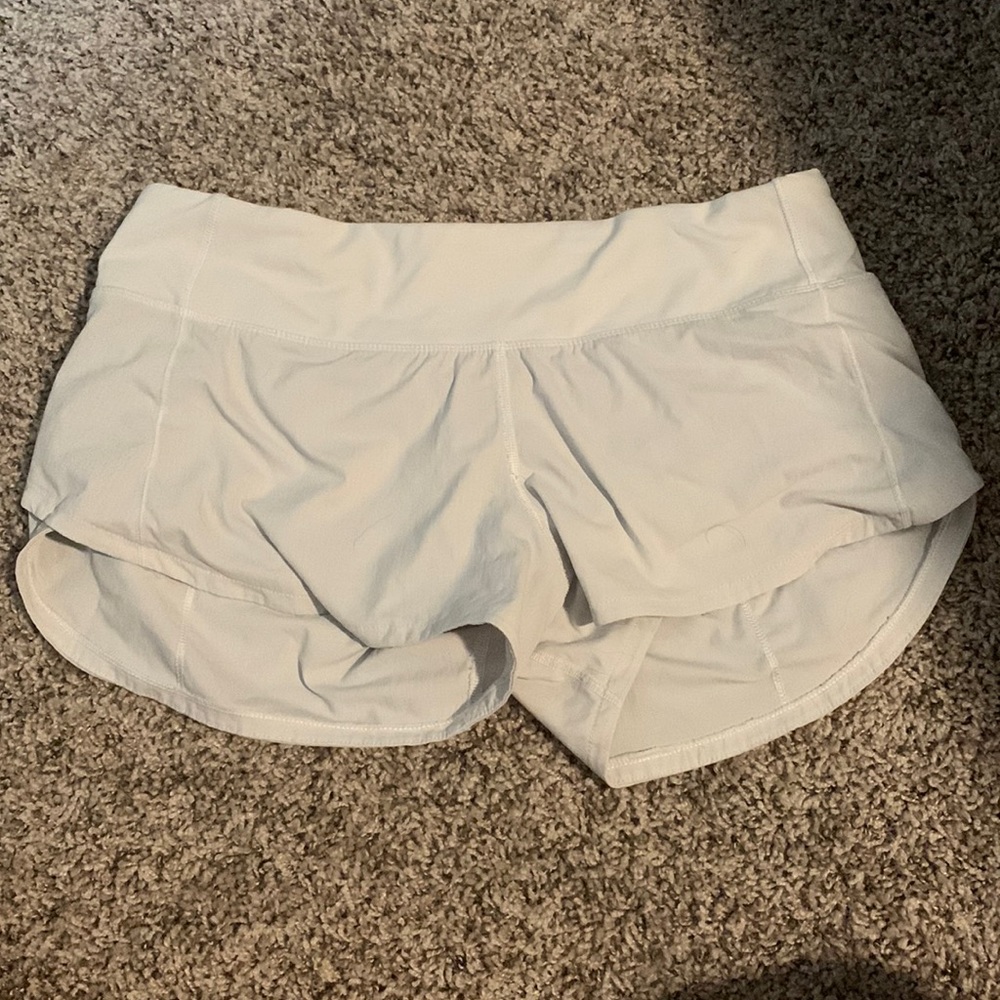 White lulu shorts